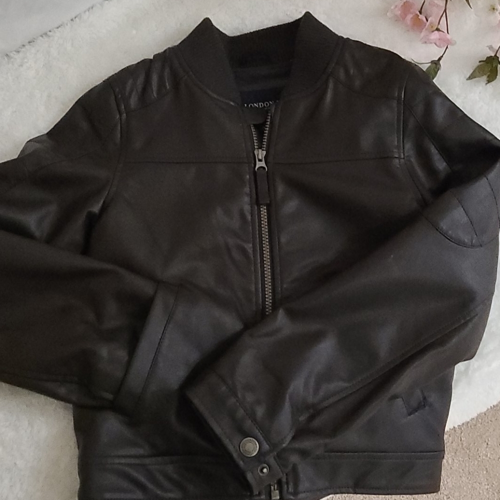 Jacket - Picture 5 of 5